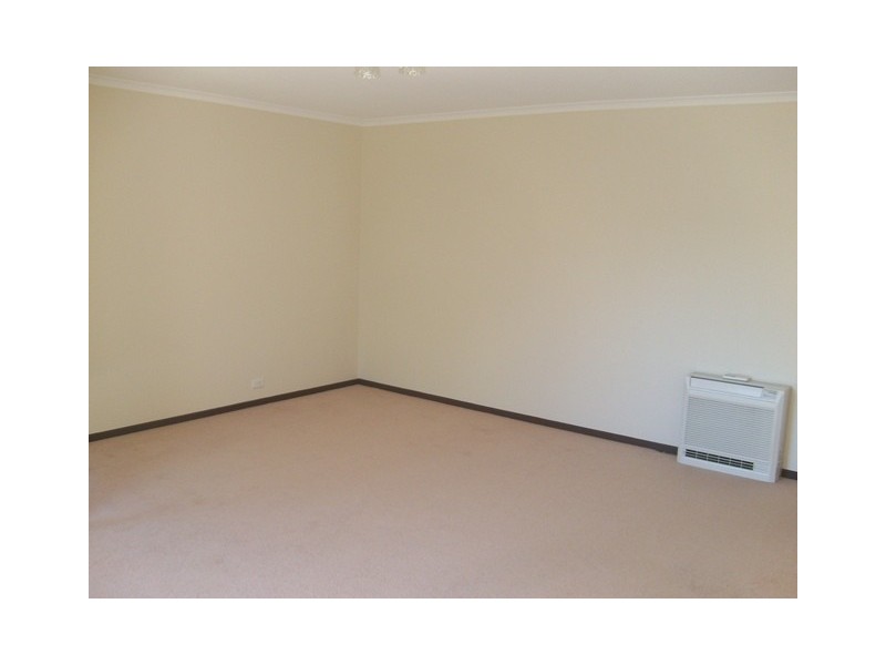 38 Epenarra Close, Hawker ACT 2614