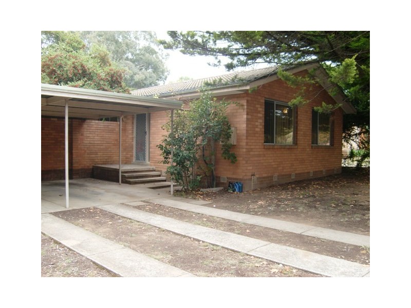 1/3 Carron Street, Page ACT 2614