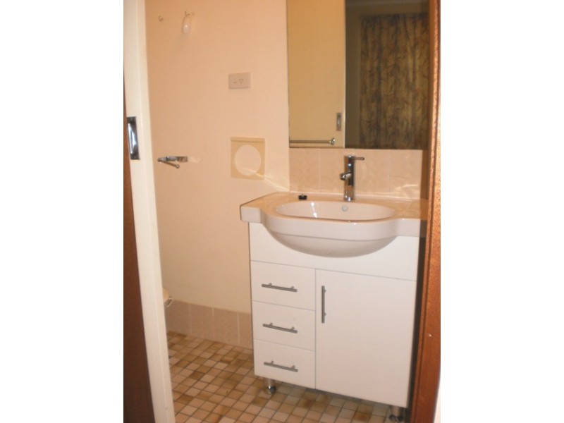 2/3 Jinka Street, Hawker ACT 2614