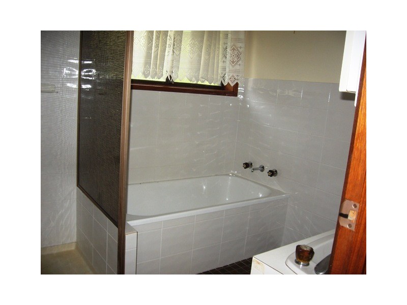 106 Dexter Street, Cook ACT 2614