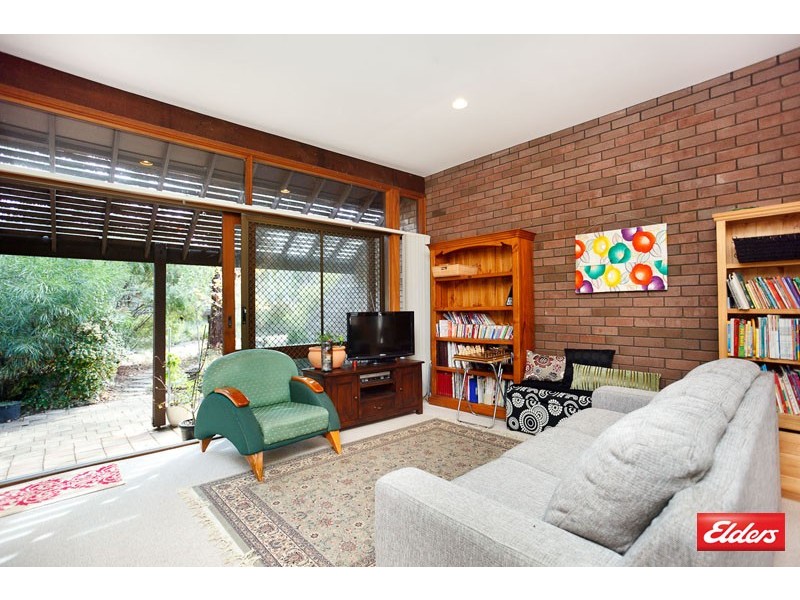 57 Wybalena Grove, Cook ACT 2614