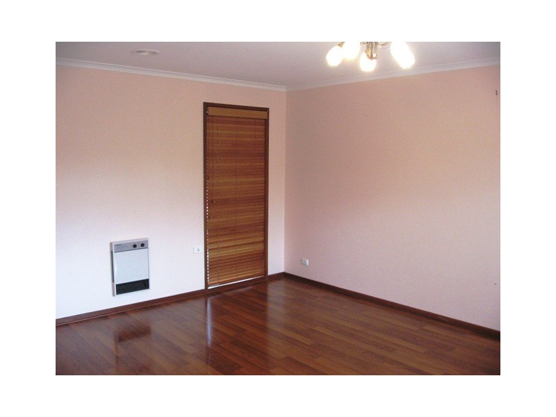 16 Laptz Close, Palmerston ACT 2913