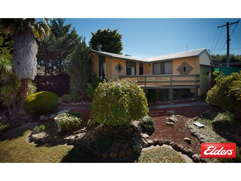 5 Wayal Place, Giralang ACT 2617