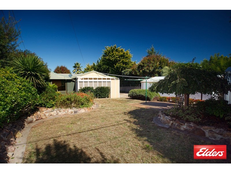 5 Wayal Place, Giralang ACT 2617
