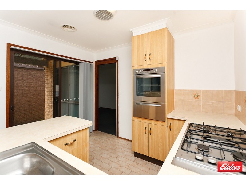 9 Summerville Crescent, Florey ACT 2615