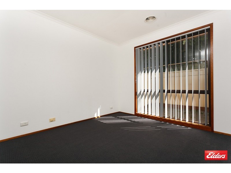 9 Summerville Crescent, Florey ACT 2615