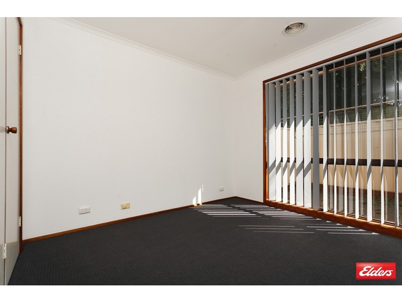 9 Summerville Crescent, Florey ACT 2615