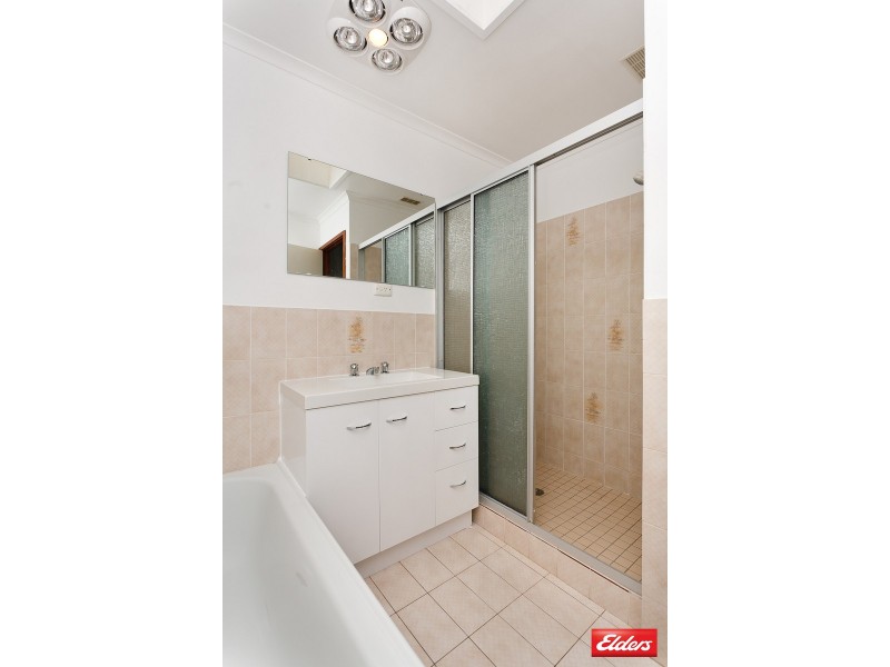 9 Summerville Crescent, Florey ACT 2615