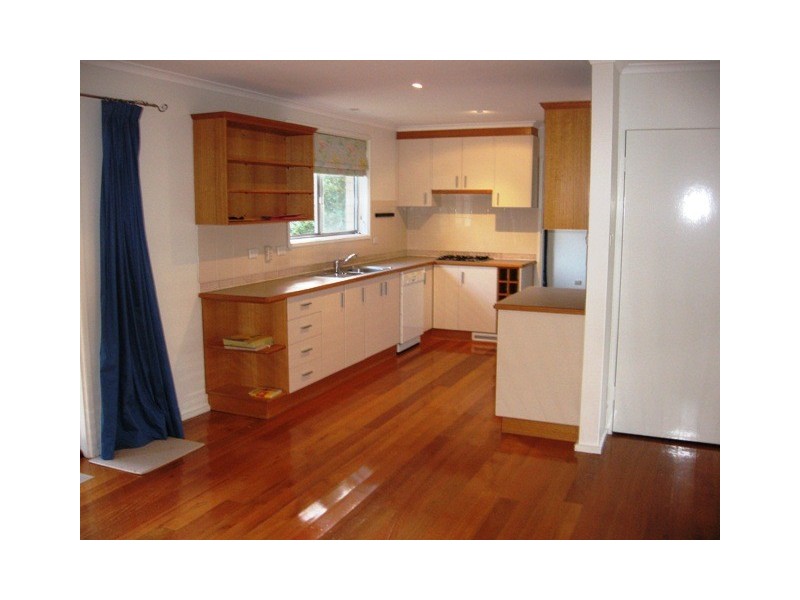 38 Mackellar Crescent, Cook ACT 2614