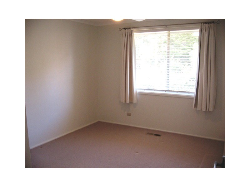 38 Mackellar Crescent, Cook ACT 2614