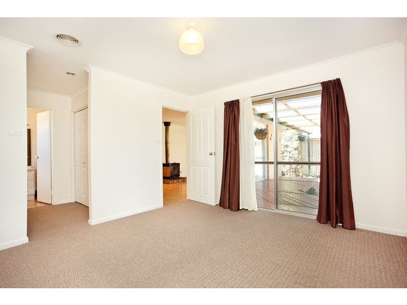 26 Chuculba Crescent, Giralang ACT 2617