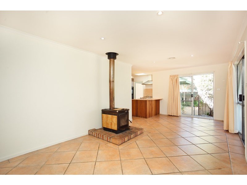 26 Chuculba Crescent, Giralang ACT 2617