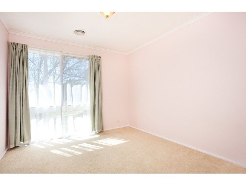 26 Chuculba Crescent, Giralang ACT 2617