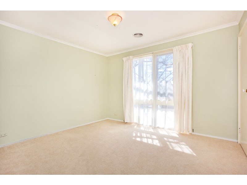 26 Chuculba Crescent, Giralang ACT 2617