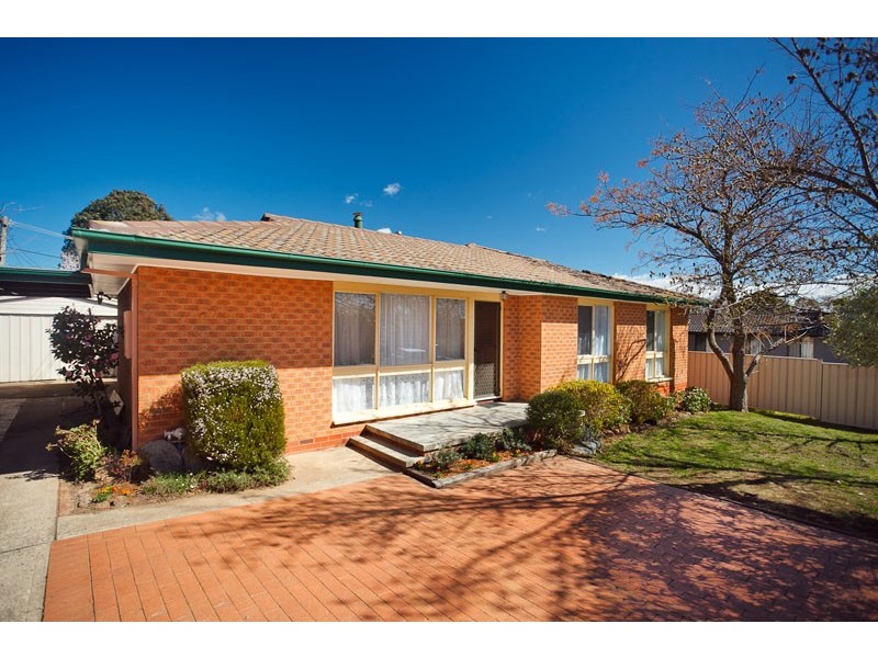 26 Chuculba Crescent, Giralang ACT 2617