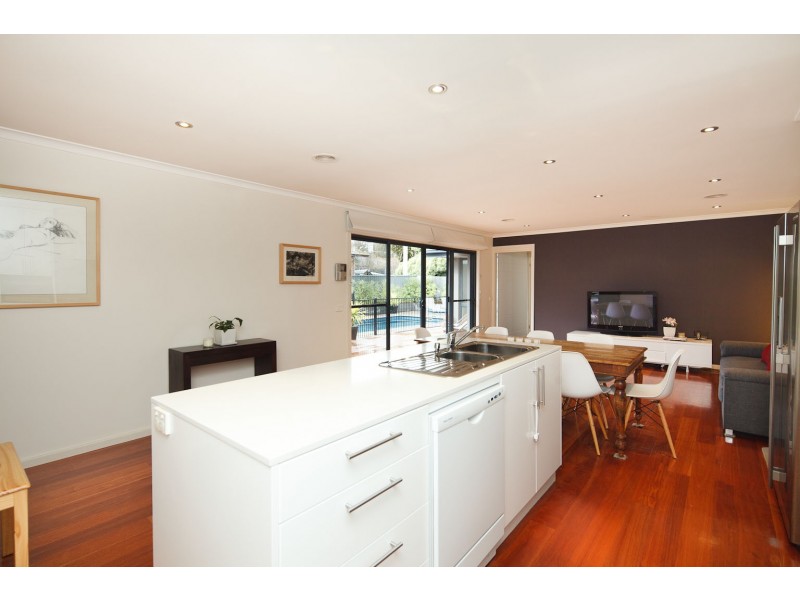 10 Coppin Place, Weetangera ACT 2614