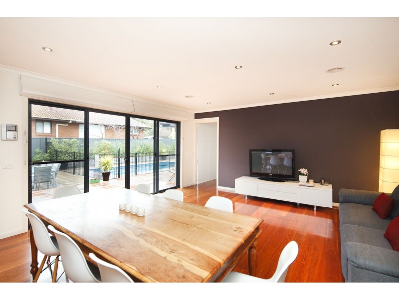 10 Coppin Place, Weetangera ACT 2614