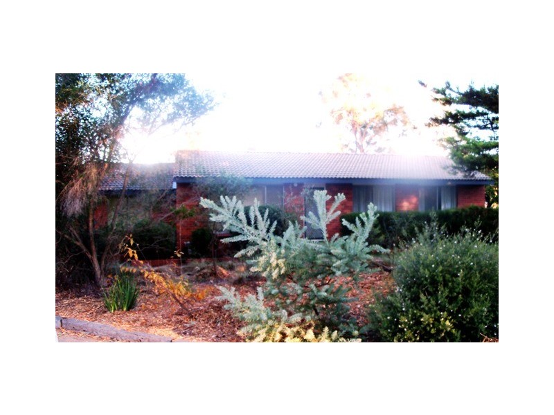 23 Bennelong Crescent, Macquarie ACT 2614