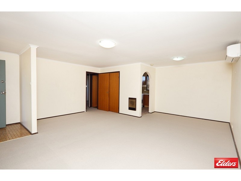 2 Dexter Street, Cook ACT 2614