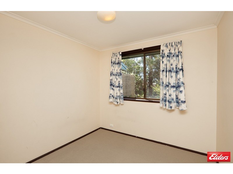 2 Dexter Street, Cook ACT 2614