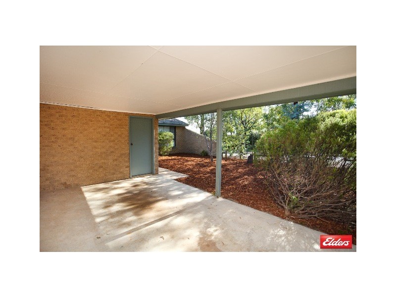 2 Dexter Street, Cook ACT 2614