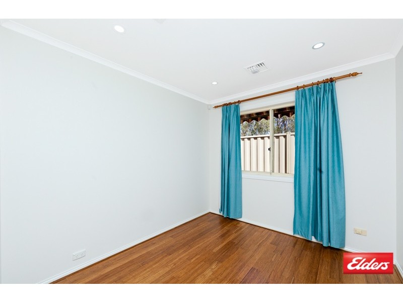 11 Lark Place, Ngunnawal ACT 2913