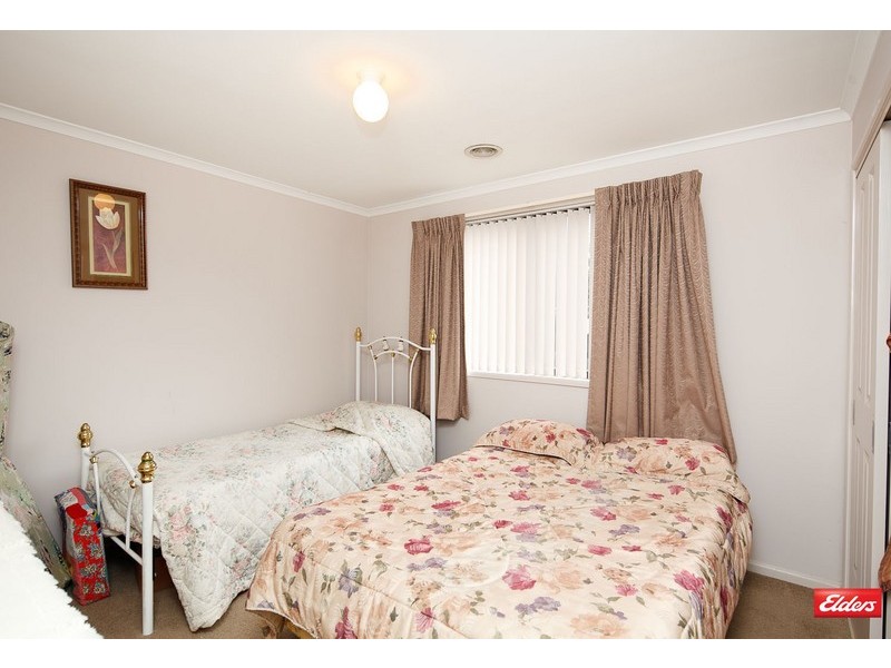 13 Shrivell Circuit, Dunlop ACT 2615