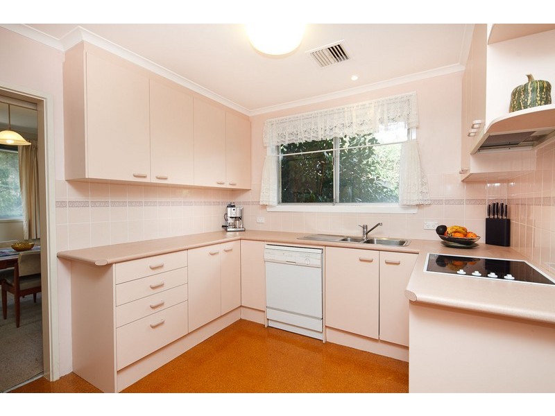 9 Alroy Circuit, Hawker ACT 2614
