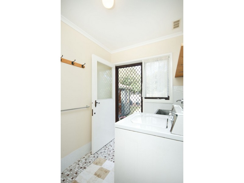 9 Alroy Circuit, Hawker ACT 2614