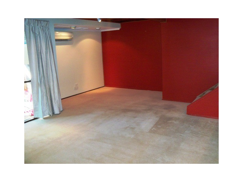 15 English Court, Swinger Hill ACT 2606