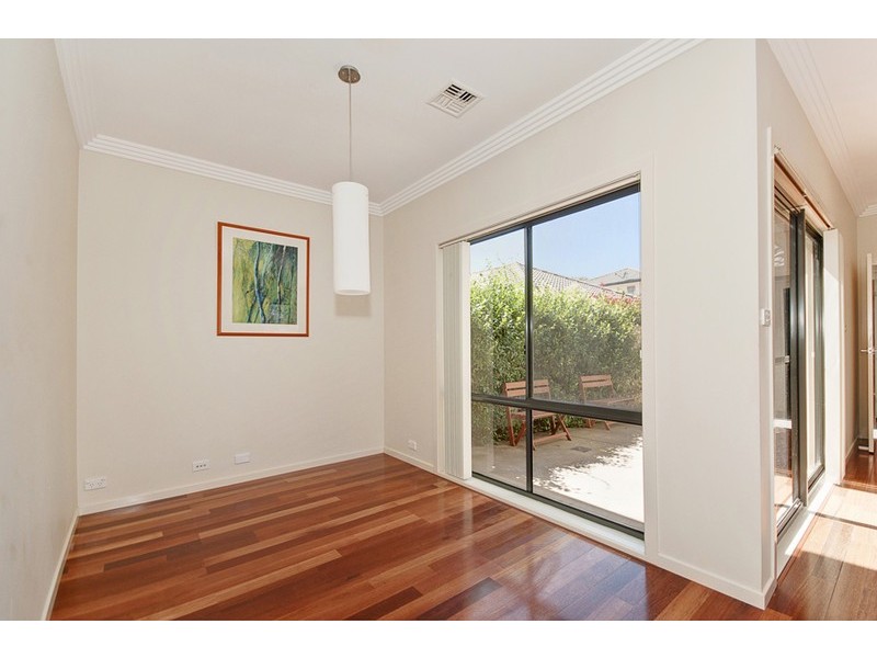 27 Katoomba Street, Harrison ACT 2914