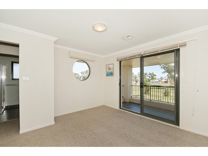 27 Katoomba Street, Harrison ACT 2914