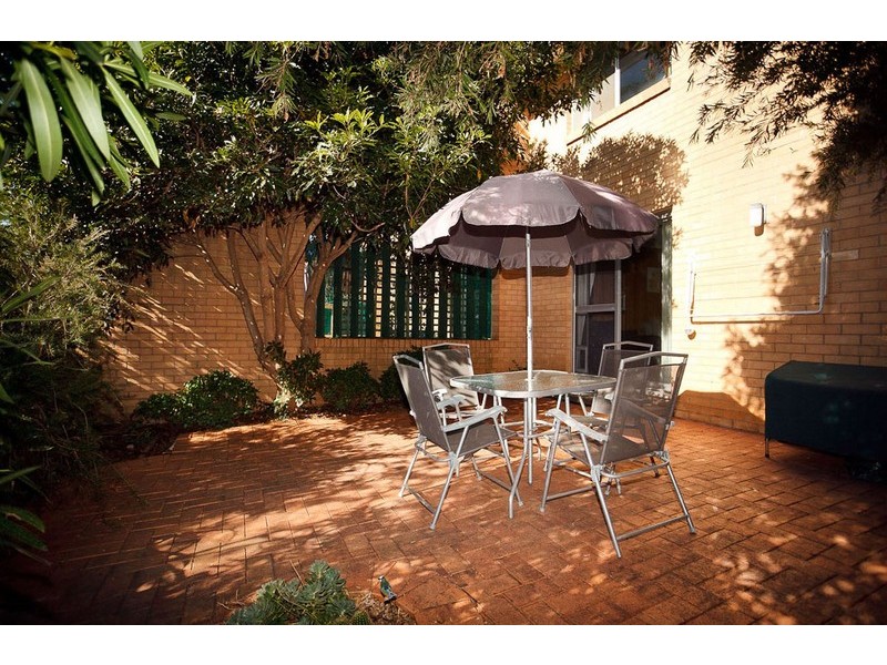 6/8  Jalanga Crescent, Aranda ACT 2614