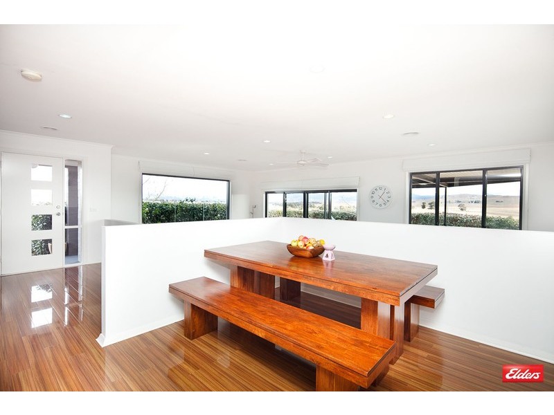 33 Henry Sutton Circuit, Dunlop ACT 2615