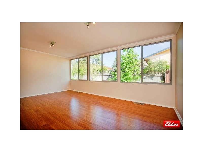 34  Lindrum Crescent, Holt ACT 2615