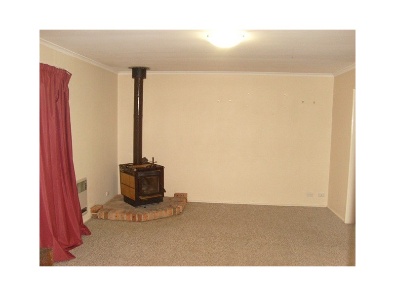 8 Champion Place, Fraser ACT 2615