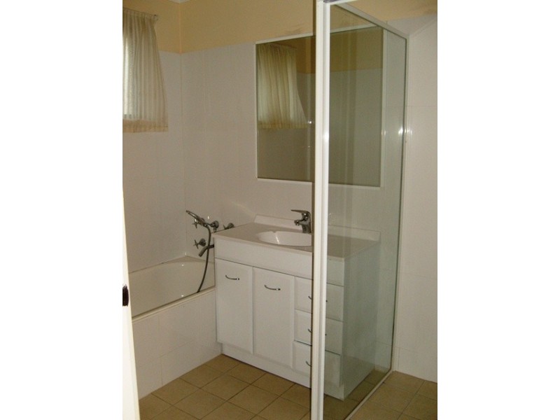 8 Champion Place, Fraser ACT 2615