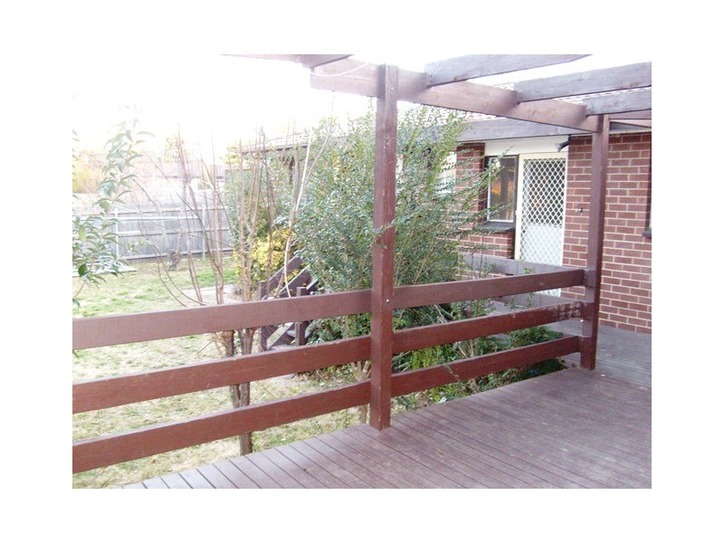 8 Champion Place, Fraser ACT 2615
