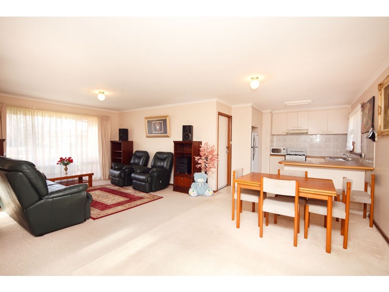 31 Lance Hill Avenue, Dunlop ACT 2615