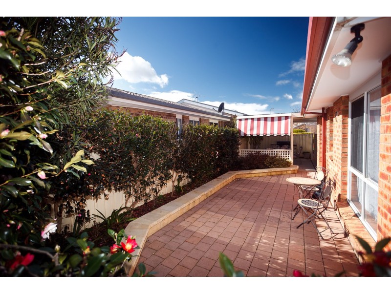 31 Lance Hill Avenue, Dunlop ACT 2615