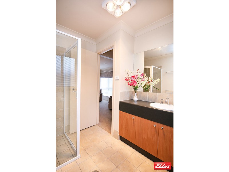 19 Lovely Close, Dunlop ACT 2615