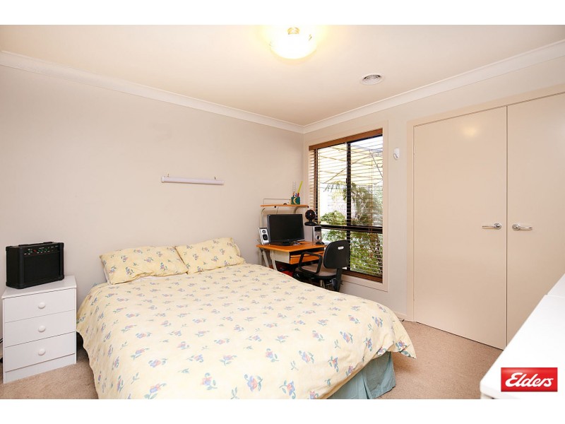 19 Lovely Close, Dunlop ACT 2615