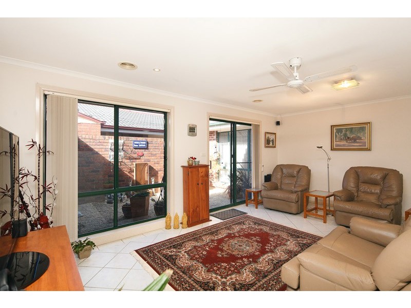 12 Candlebark Close, Nicholls ACT 2913