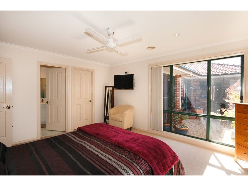 12 Candlebark Close, Nicholls ACT 2913