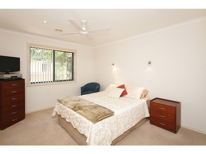 12 Candlebark Close, Nicholls ACT 2913