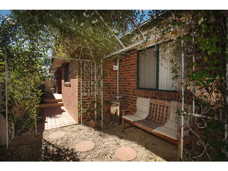 12 Candlebark Close, Nicholls ACT 2913