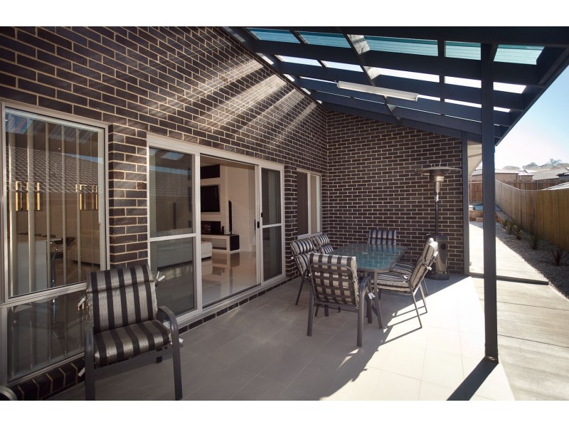7 Winchester Street, Casey ACT 2913