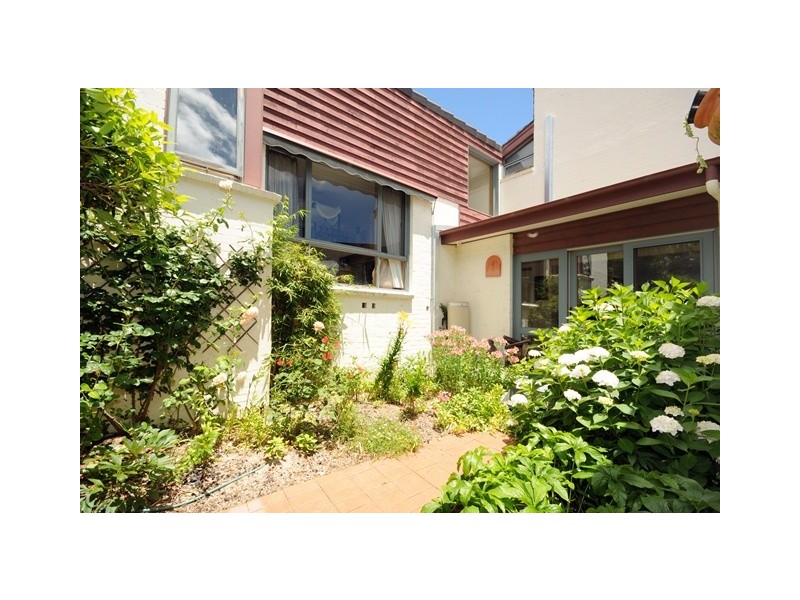 24 Ambalindum Street, Hawker ACT 2614