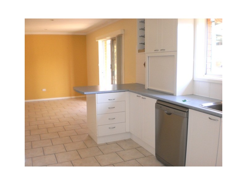 32 Mayo Street, Weetangera ACT 2614