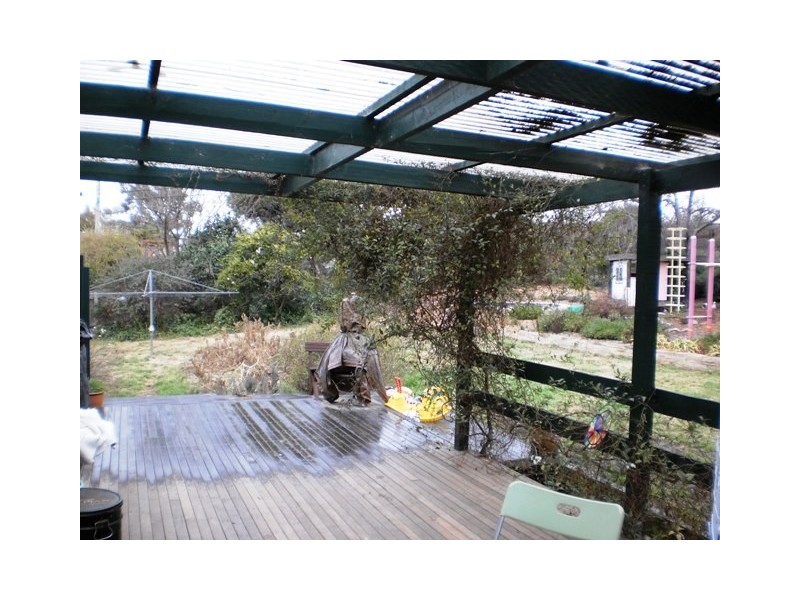 32 Mayo Street, Weetangera ACT 2614